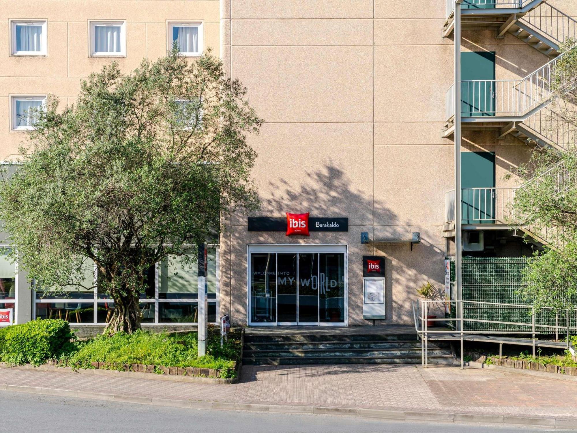 מלון Ibis Bilbao ברקלדו מראה חיצוני תמונה